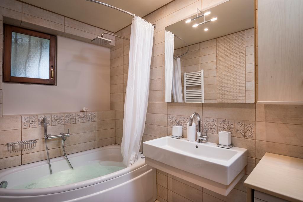 Meni'S Home خانيا المظهر الخارجي الصورة