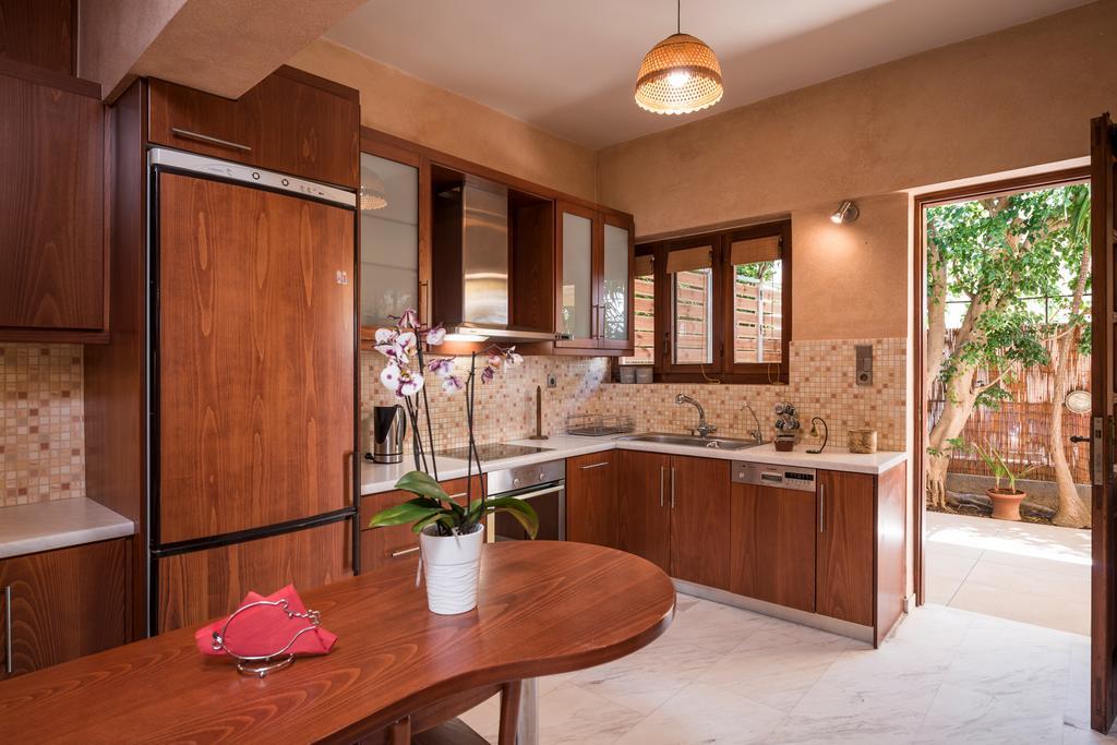 Meni'S Home خانيا المظهر الخارجي الصورة